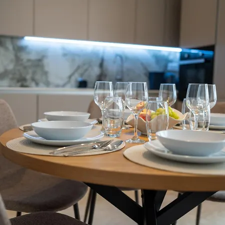 42, - Newly Renovated Traditional Maltese Townhouse With Private Pool